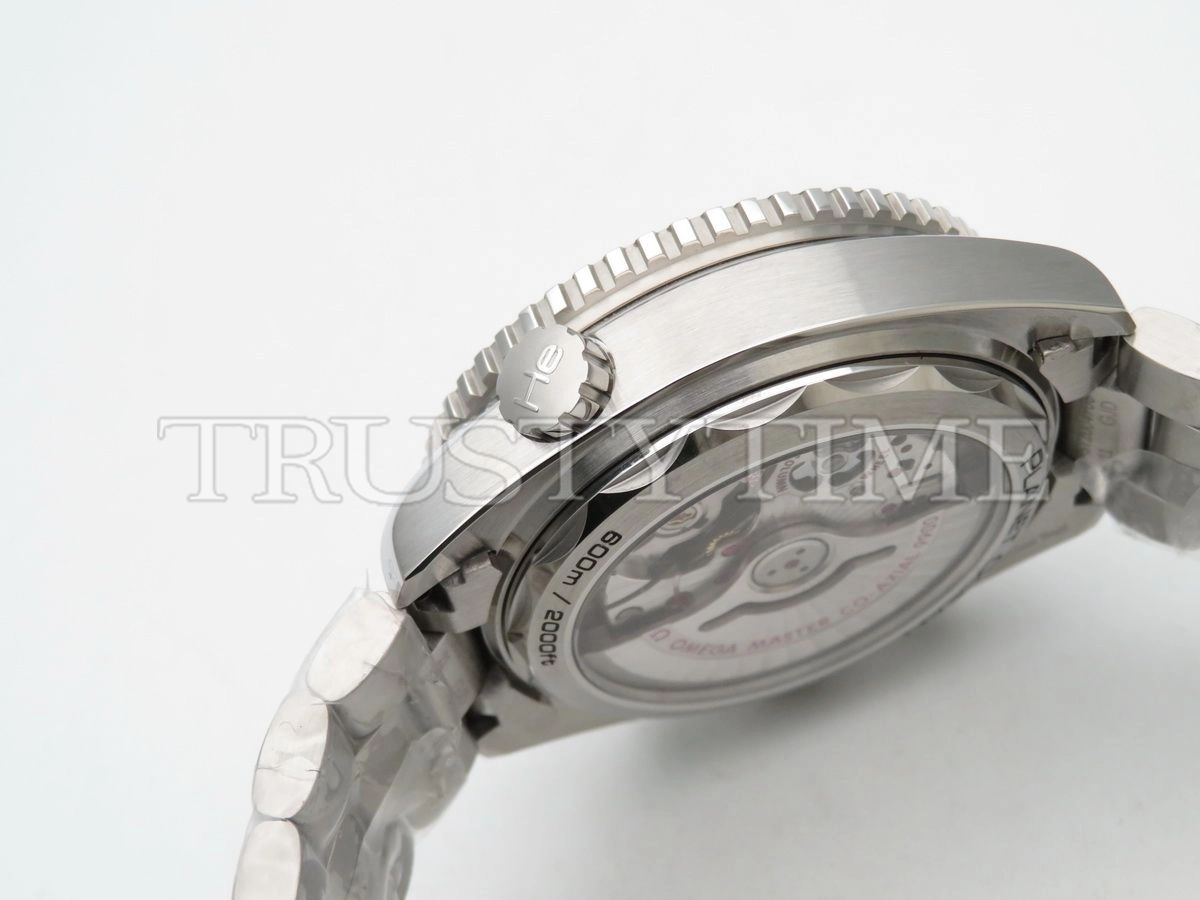 Копия часов Omega Seamaster Planet Ocean 600m Co‑Axial Master Chronometer Chronograph 45.5mm 215.30.46.51.03.001