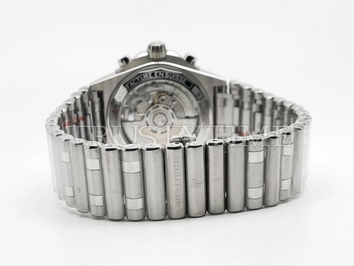 Копия часов Breitling Chronomat B01 42 Six Nations Italy AB0134A41C1A1