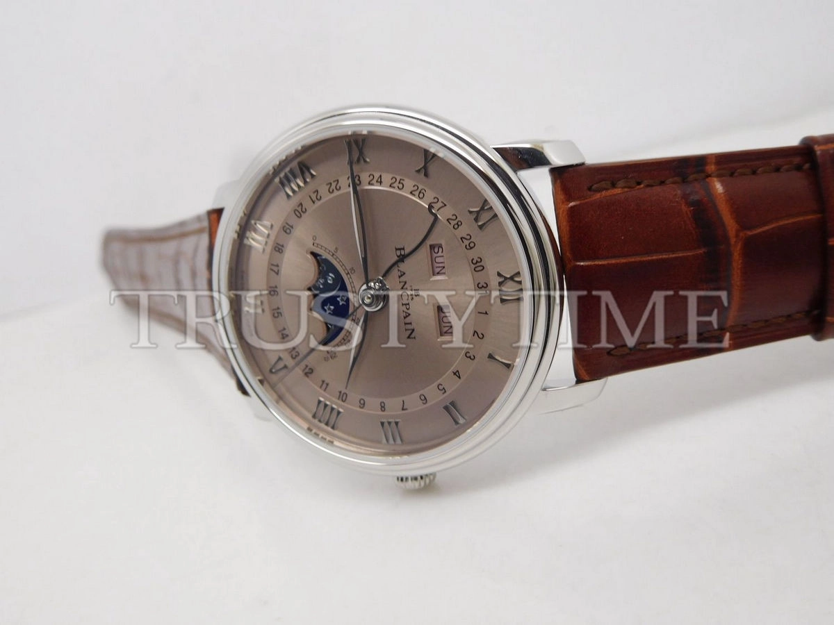 Копия часов Blancpain Villeret Quantième Complet 6654-1504-55A