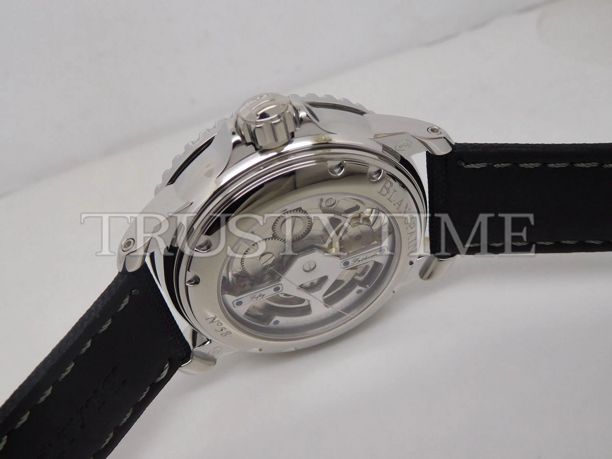 Копия часов Blancpain Fifty Fathoms Tourbillon 5025-1530-52A