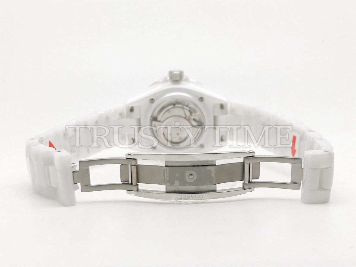 Копия часов Chanel J-12 33 H5699
