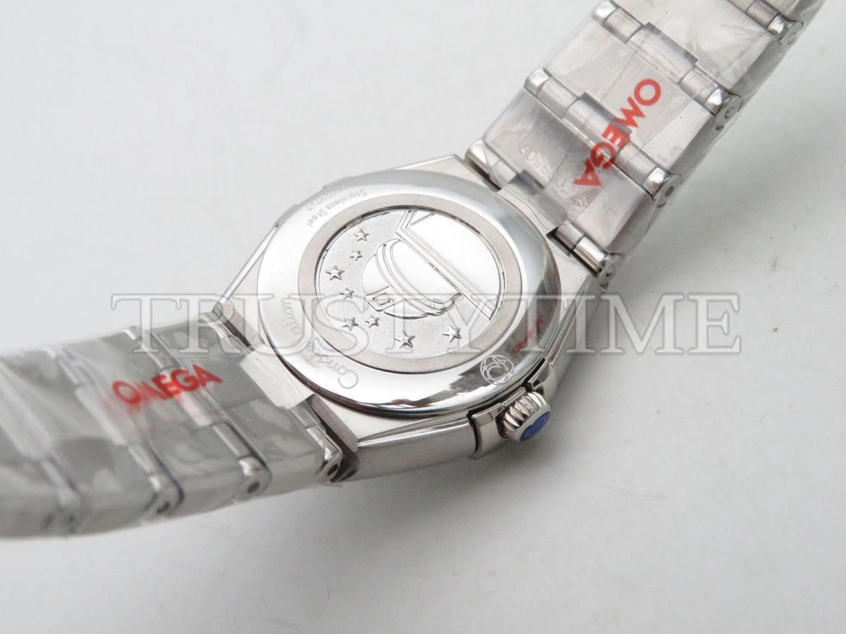 Копия часов Omega Constellation Quartz 25mm 131.15.25.60.55.001