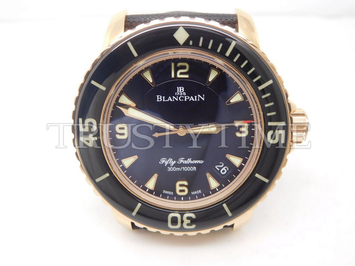 Копия часов Blancpain Fifty Fathoms 5015-3630-52A