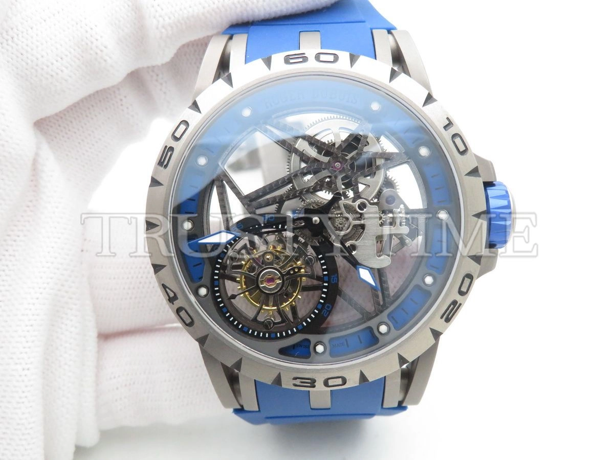 Копия часов Roger Dubuis Excalibur Spider Skeleton Flying Tourbillon 45mm RDDBEX0546