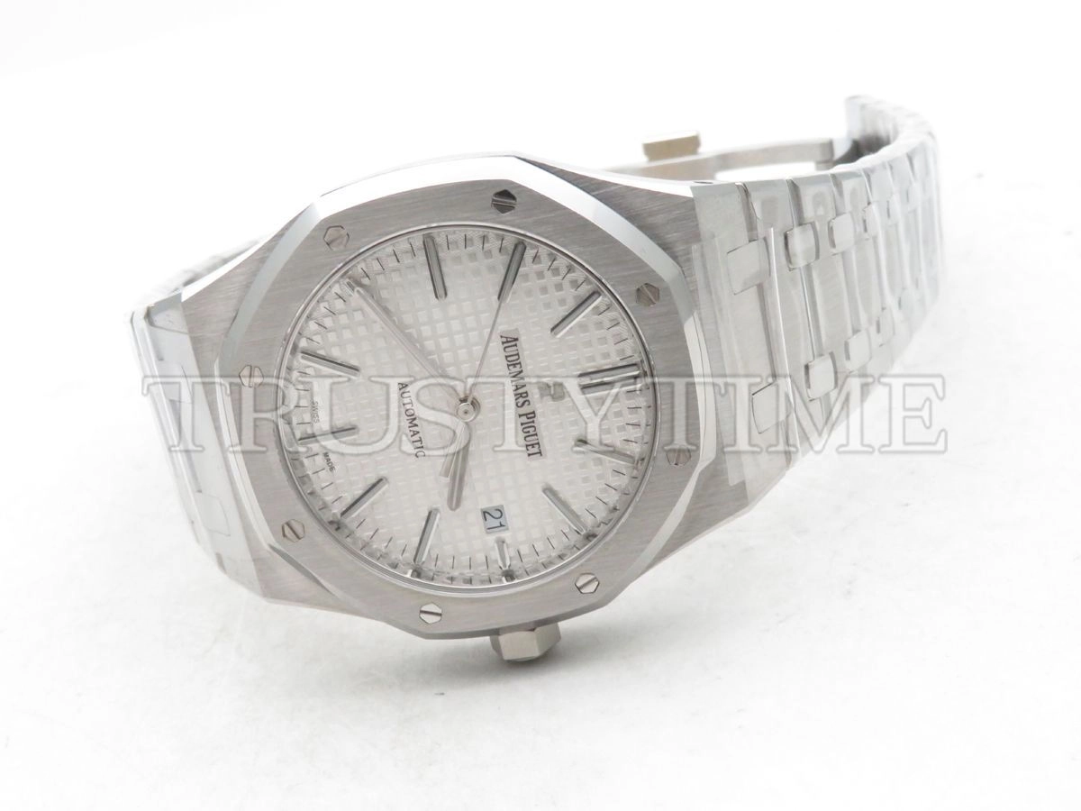 Копия часов Audemars Piguet Royal Oak Automatic II 15400ST.OO.1220ST.02
