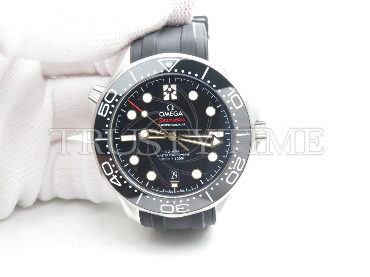 Копия часов Omega Seamaster Diver 300m Co-axial Chronometer James Bond Limited Edition 42mm 210.22.42.20.01.004