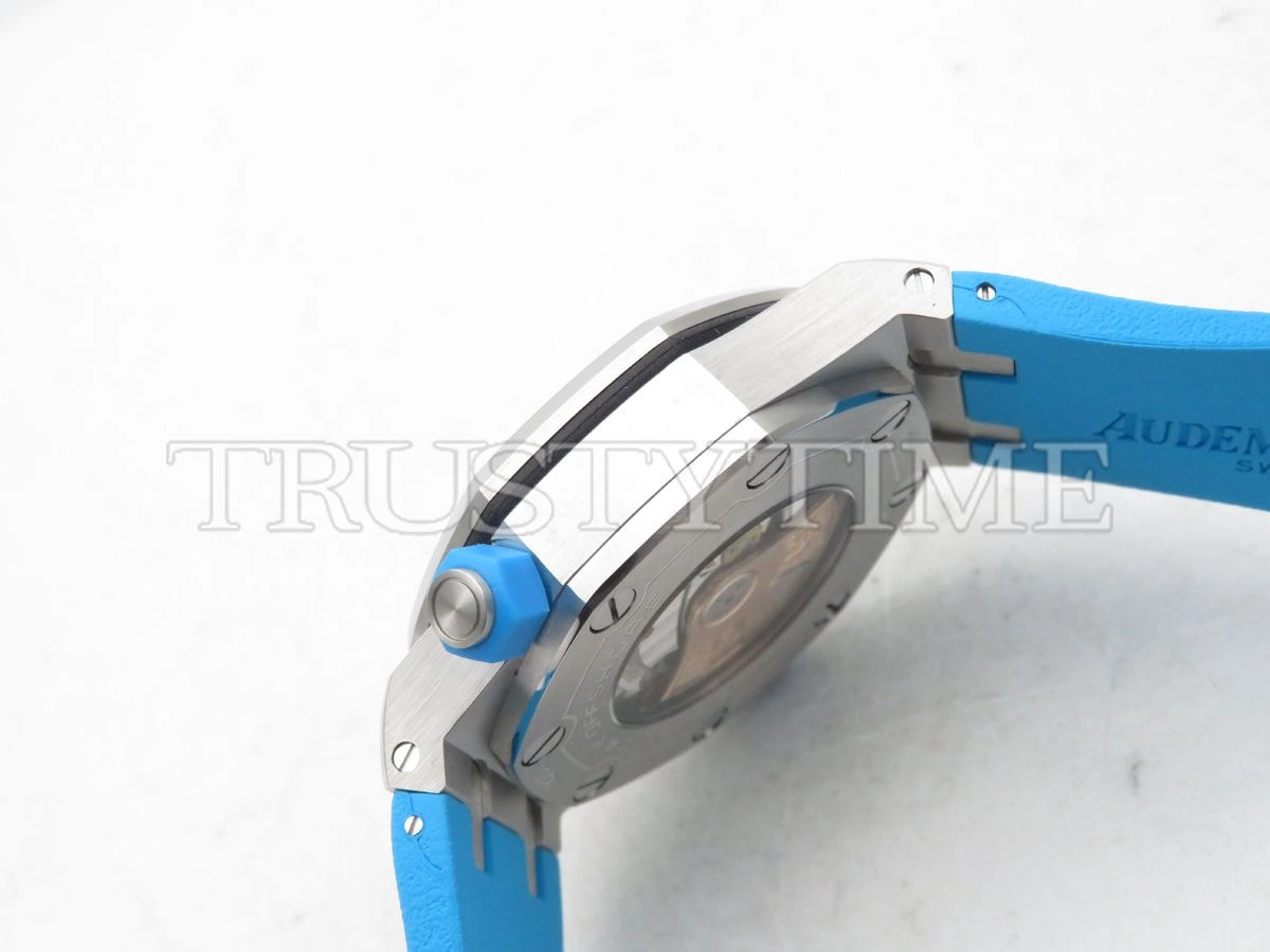 Копия часов Audemars Piguet Royal Oak Offshore Diver 15710ST.OO.A032CA.01