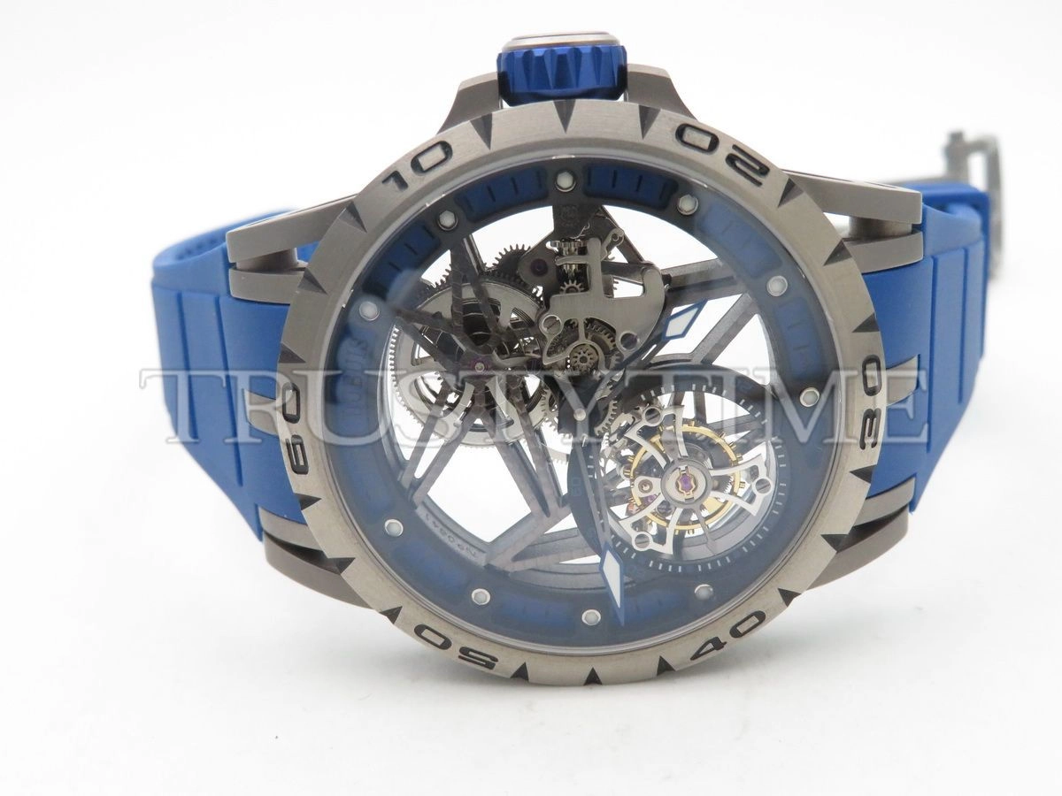 Копия часов Roger Dubuis Excalibur Spider Skeleton Flying Tourbillon 45mm RDDBEX0546