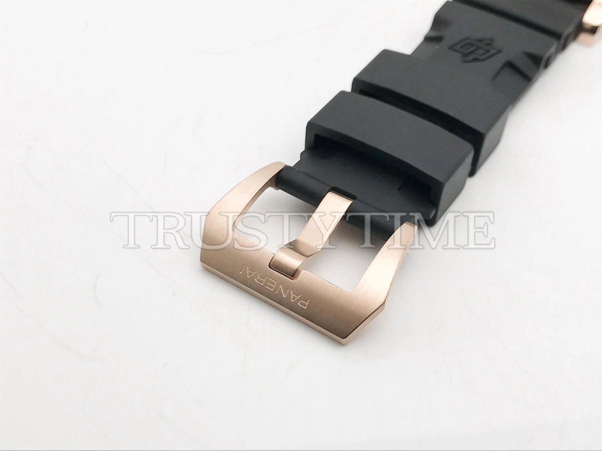 Копия часов Panerai Submersible Goldtech™ 42mm PAM02164
