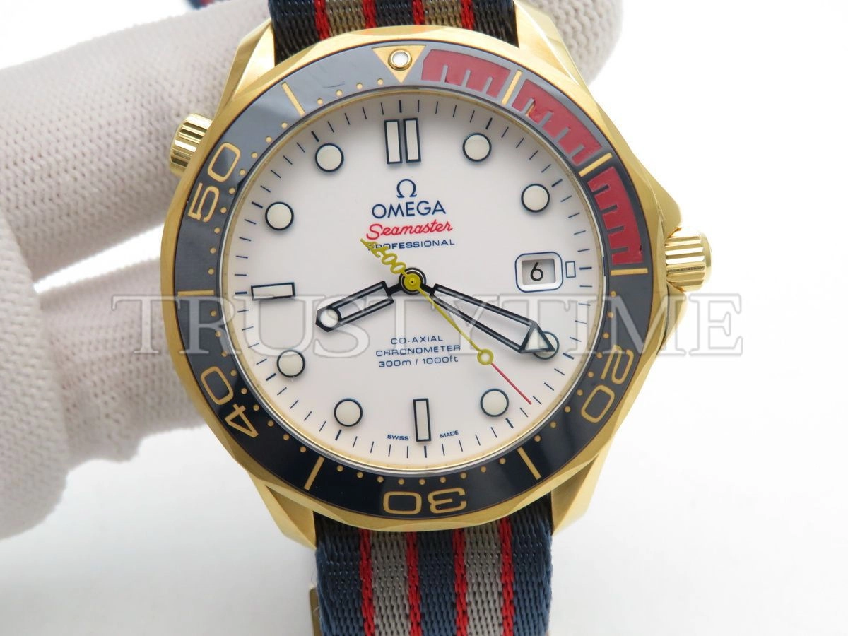 Копия часов Omega Seamaster Diver 300m Co‑Axial Chronometer Commanders’ Watch 41mm 212.62.41.20.04.001