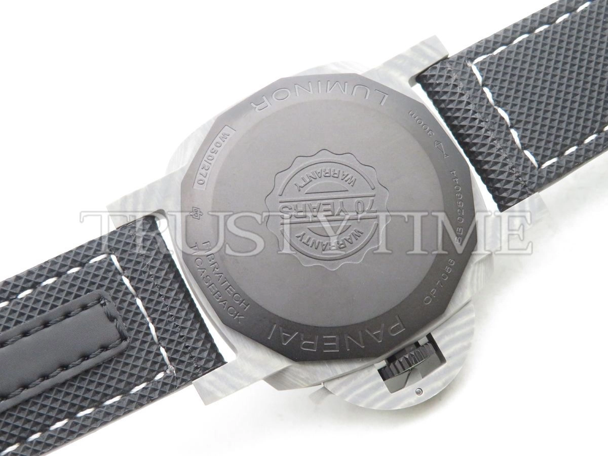 Копия часов Panerai Luminor 1950 3 Days Fibratech 44mm PAM01119