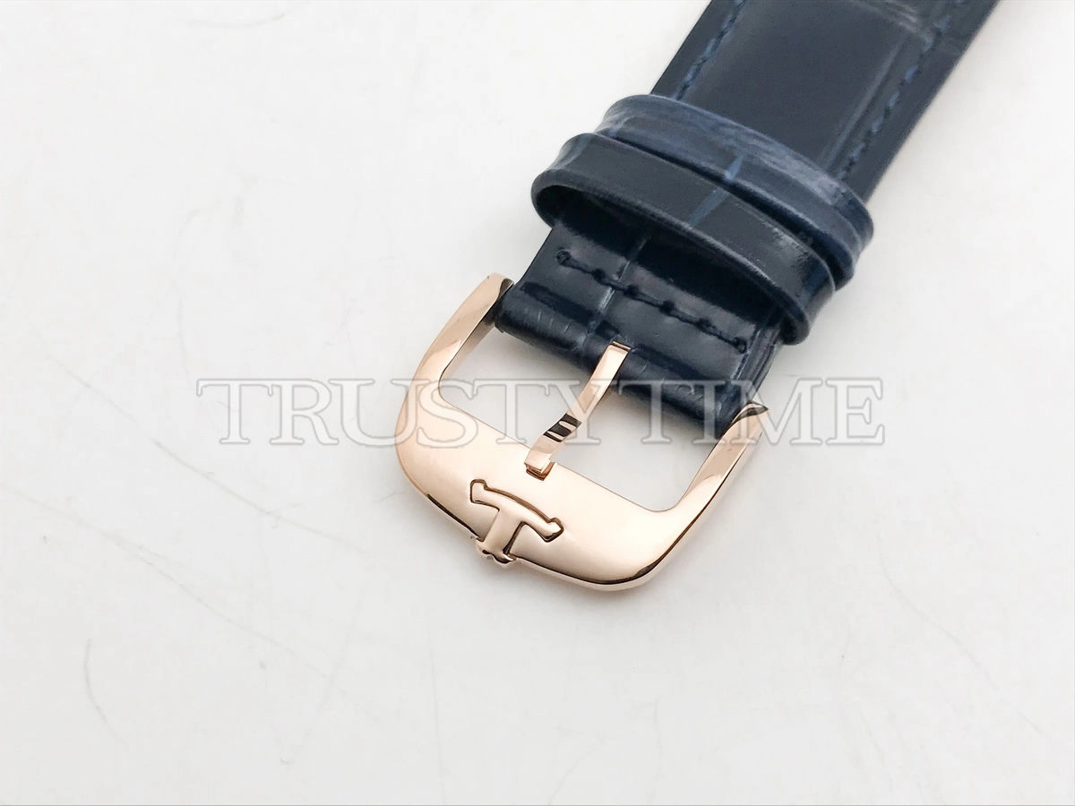 Копия часов Jaeger-LeCoultre Master Ultra Thin Moon 39mm 1362580