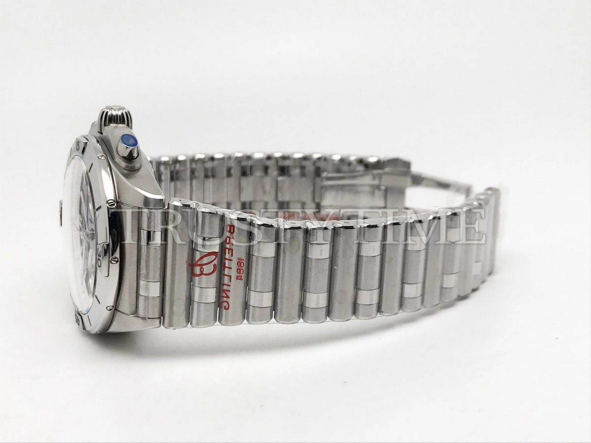 Копия часов Breitling Chronomat B01 42 Six Nations Italy AB0134A41C1A1