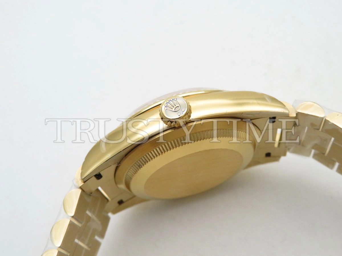 Копия часов Rolex Day-Date 36mm 128238-0008