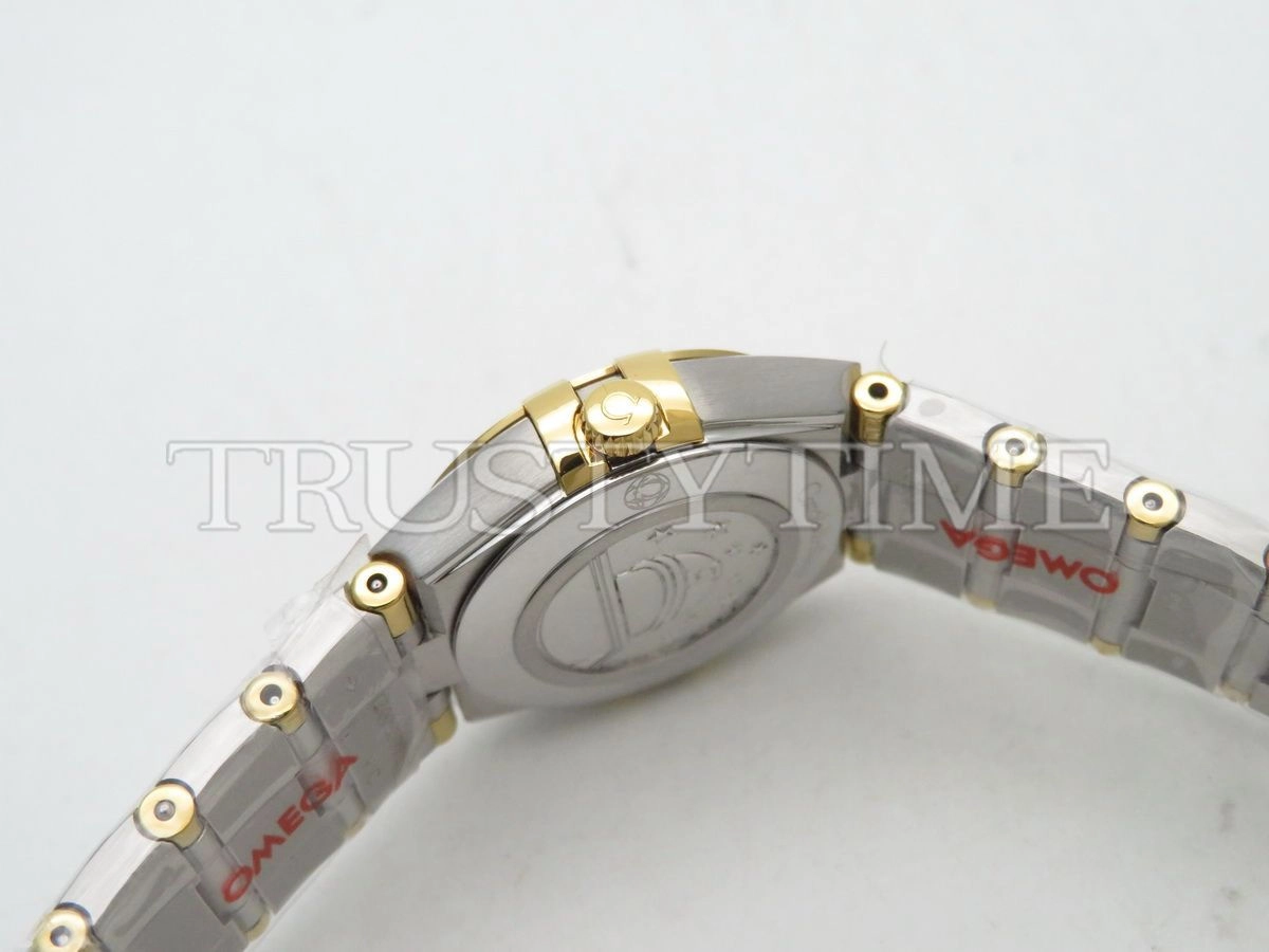 Копия часов Omega Constellation Quartz 25mm 131.20.25.60.53.001