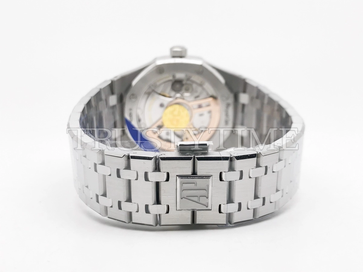 Копия часов Audemars Piguet Royal Oak Selfwinding II 15500ST.OO.1220ST.01