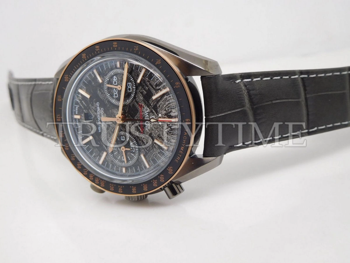 Копия часов Omega Speedmaster Grey Side of the Moon Meteorite 44mm 311.63.44.51.99.001