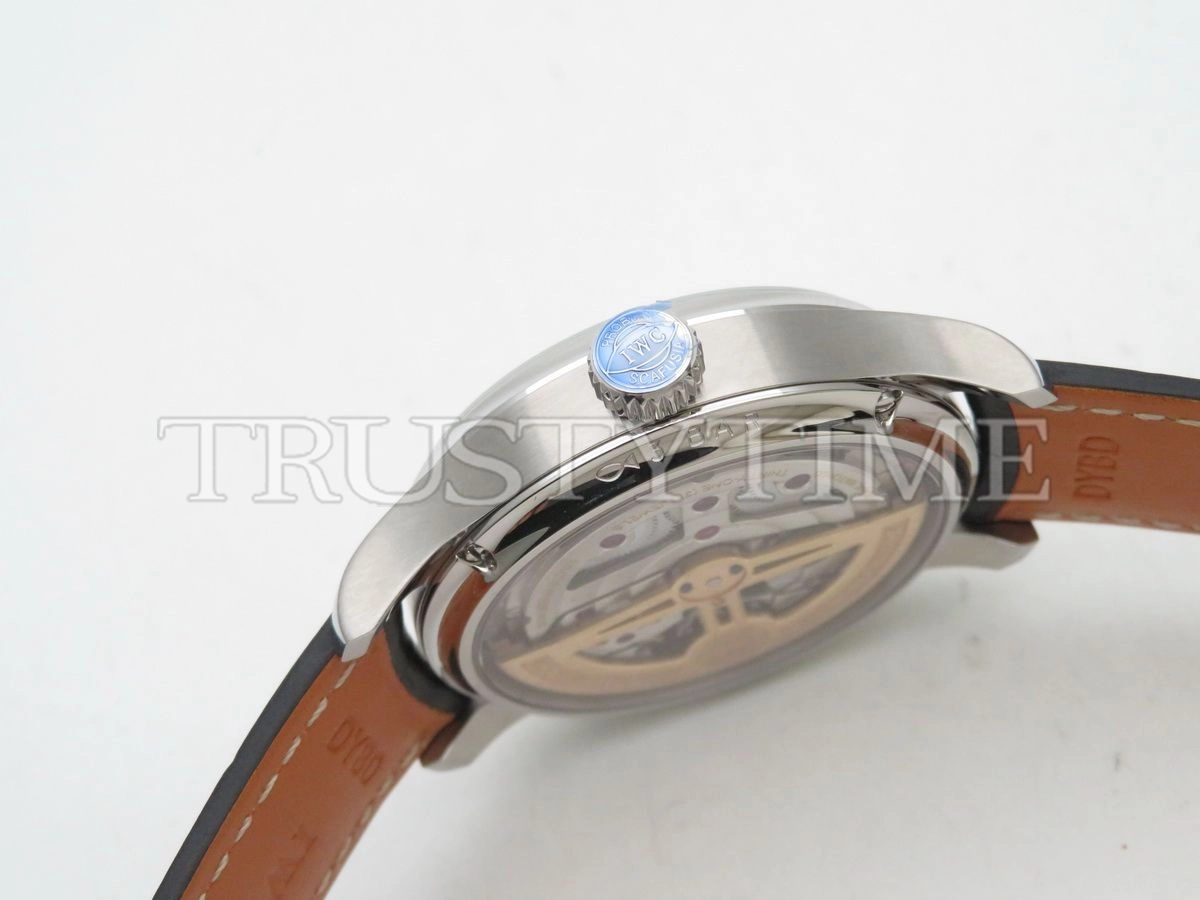 Копия часов IWC Portugieser Perpetual Calendar 44mm IW503401
