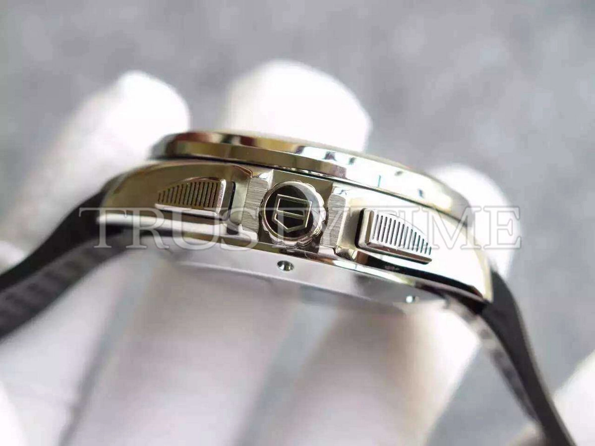 Копия часов Tag Heuer Grand Carrera Calibre 36 RS 43mm CAV5115.FT6019