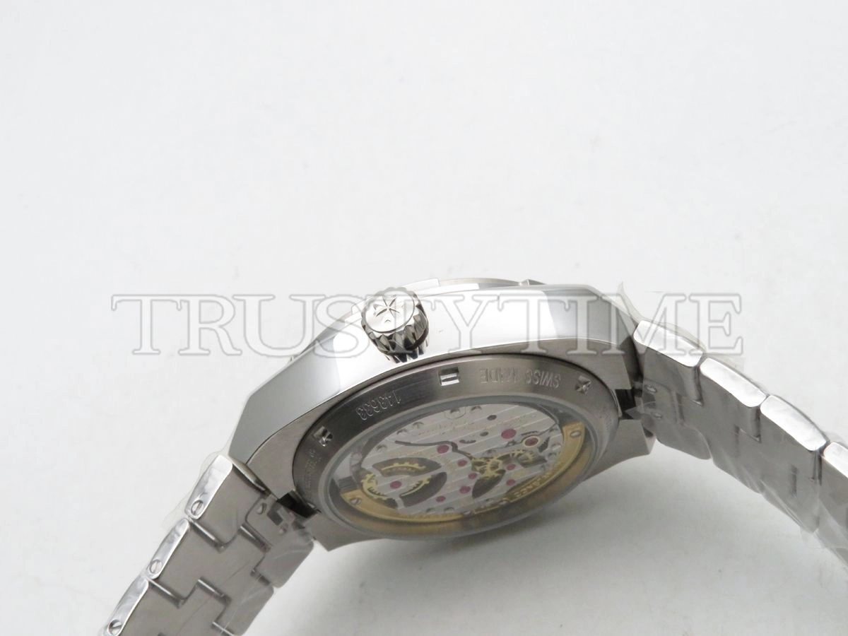 Копия часов Vacheron Constantin Overseas Tourbillon 42mm 6000V/110A-B544