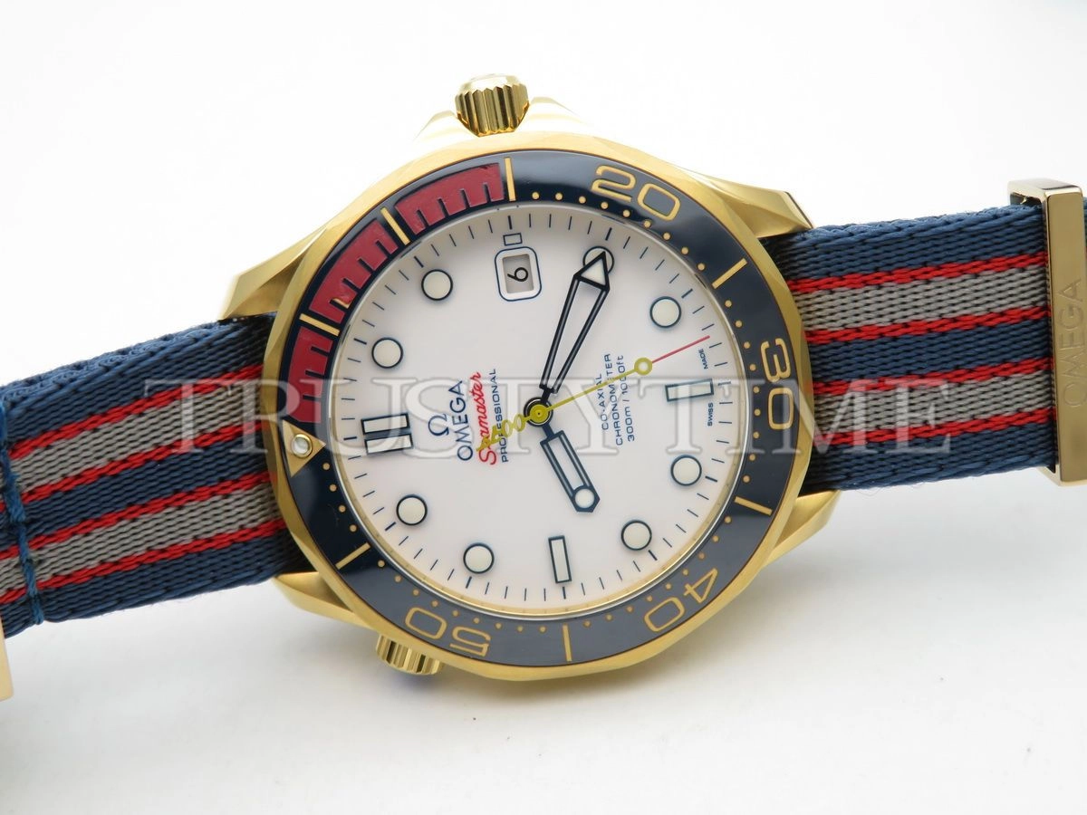 Копия часов Omega Seamaster Diver 300m Co‑Axial Chronometer Commanders’ Watch 41mm 212.62.41.20.04.001