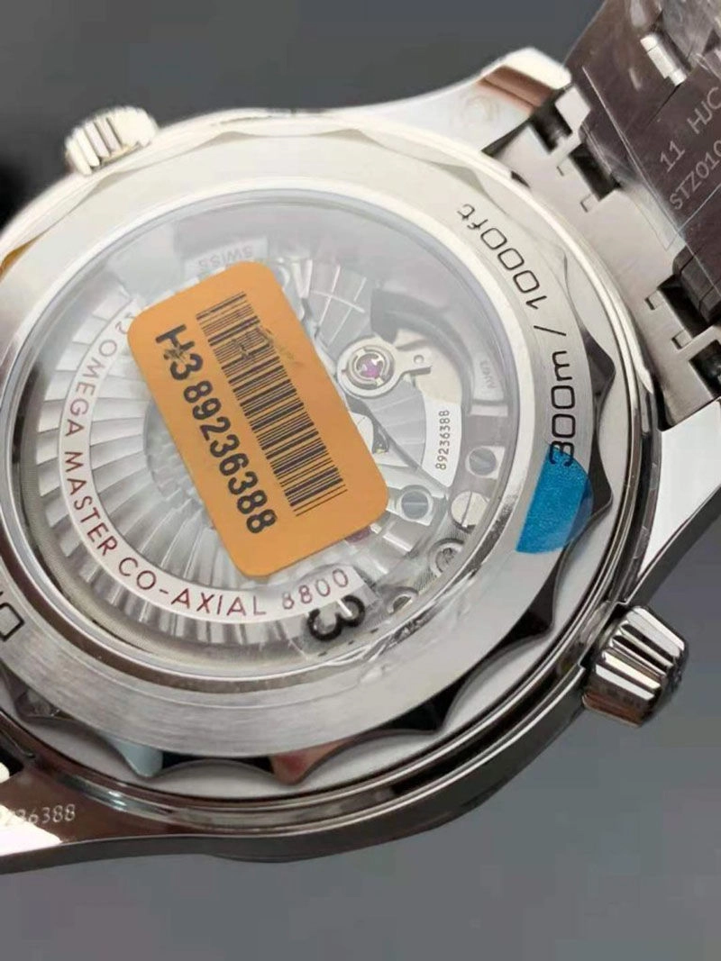 Копия часов Omega Seamaster Diver 300m Blue Копия часов Omega Seamaster Diver 300m Blue