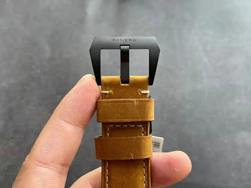 Реплика Panerai Luminor GMT PAM1441 керамика с супер клоном P. 9010